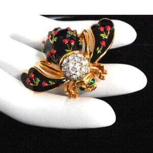 VTG Joan Rivers Pave Crystal CHERRIES BEE PIN Brooch Black Red Gold Cherry Fruit